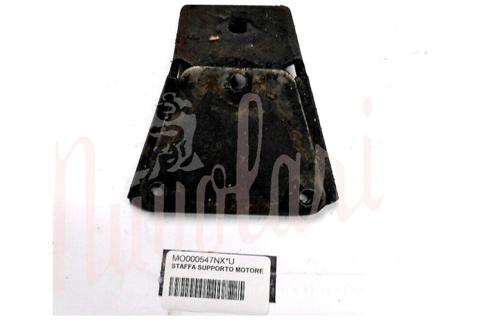 STAFFA SUPPORTO MOTORE