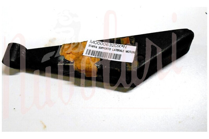 BRACCIO SUPPORTO LATERALE MOTORE NO FILETTO