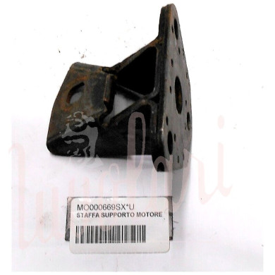 STAFFA SUPPORTO MOTORE