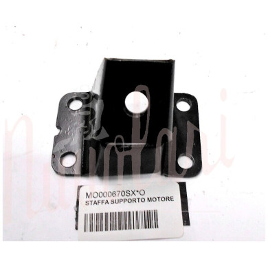 STAFFA SUPPORTO MOTORE