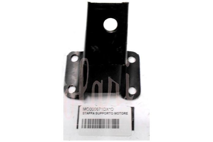STAFFA SUPPORTO MOTORE