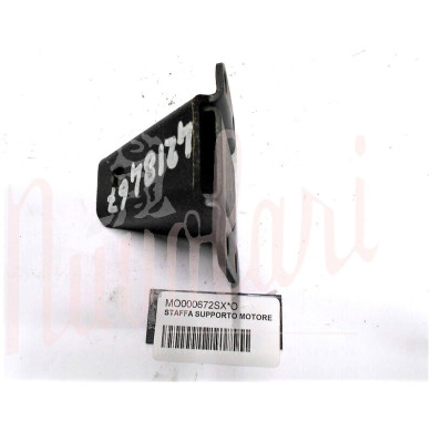 STAFFA SUPPORTO MOTORE