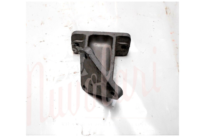 STAFFA SUPPORTO MOTORE