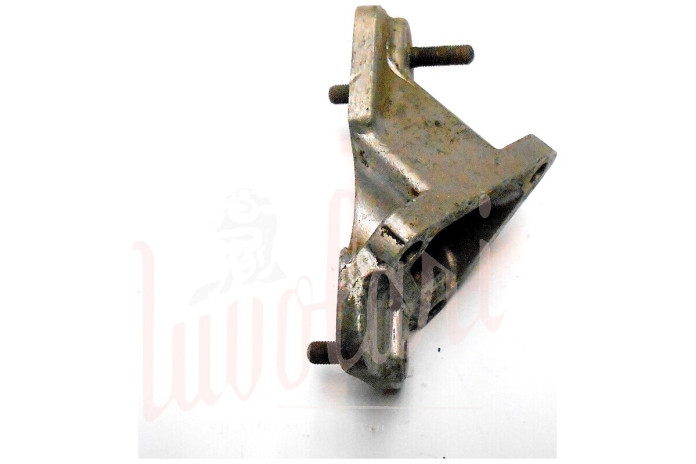 STAFFA SUPPORTO MOTORE LATO ASPIRAZIONE