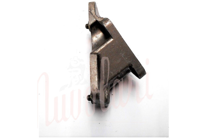 STAFFA SUPPORTO MOTORE LATO SCARICO