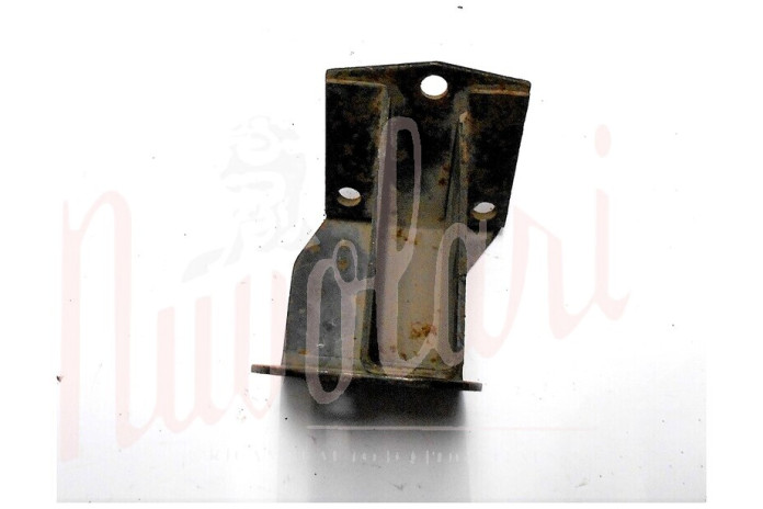 STAFFA SUPORTO MOTORE LATO SCARICO (TIPO BASSA)