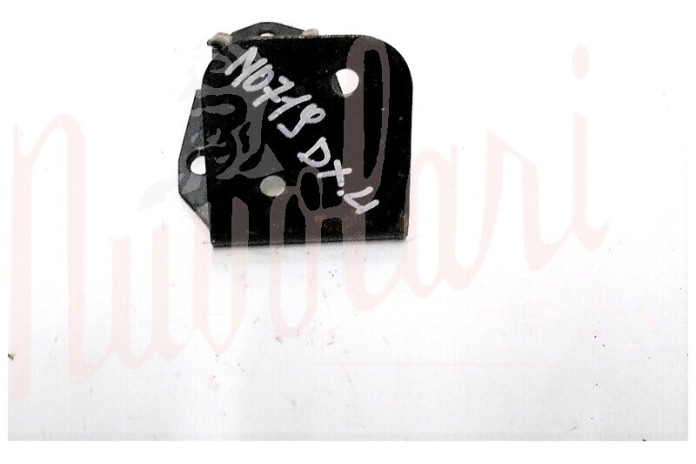 STAFFA SUPPORTO MOTORE LATO ASPIRAZIOE