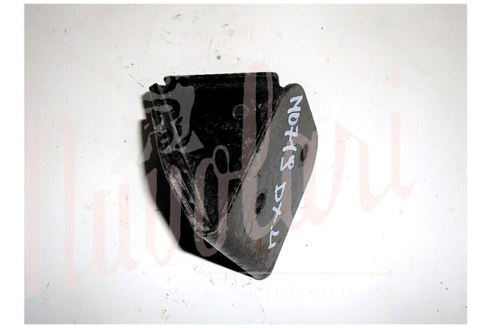 STAFFA SUPPORTO MOTORE LATO ASPIRAZIOE