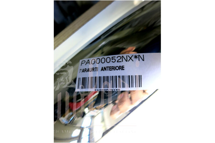 PARAURTI ANTERIORE