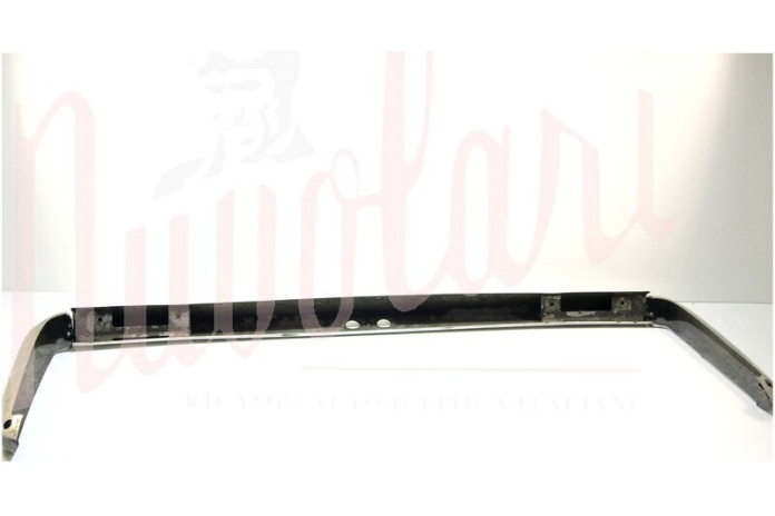 PARAURTI POSTERIORE COMPLETO