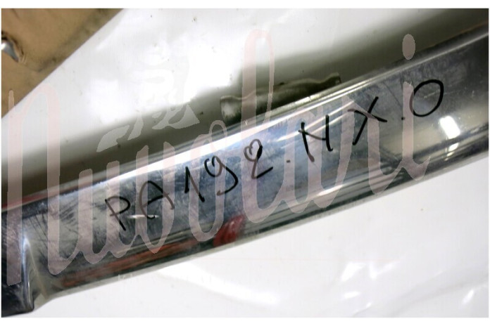 PARAURTI ANTERIORE DA COMPLETARE