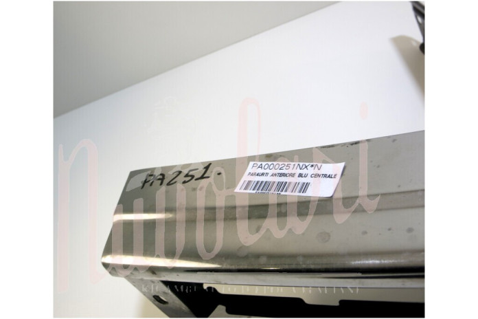 PARAURTI ANTERIORE BLU C/FORI FENDINEBBIA