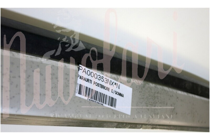 PARAURTI POSTERIORE C/GOMMA
