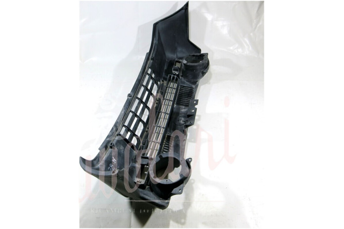 PARAURTI ANTERIORE NERO2 GRIGLIE C/FREGIO