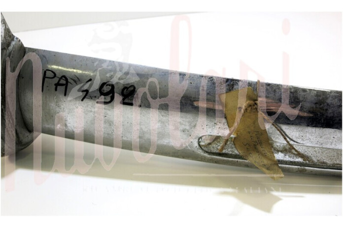 PARAURTI ANTERIORE (MODIFICA)