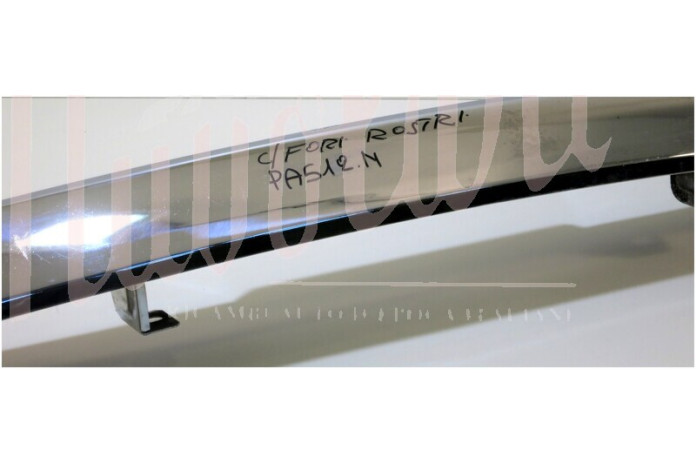 PARAURTI POSTERIORE C/FORI ROSTRI