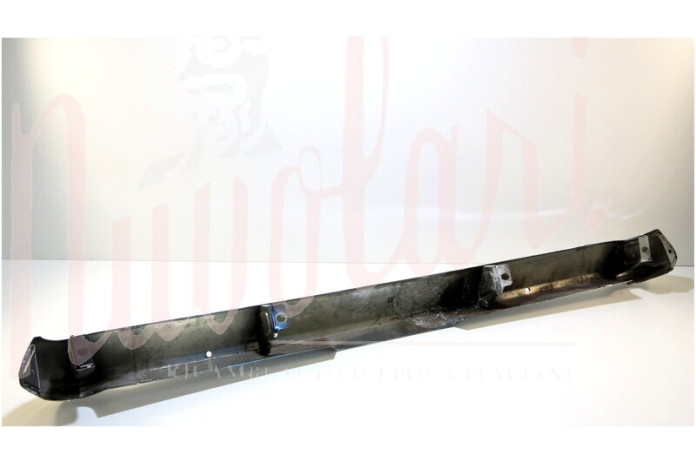 PARAURTI POSTERIORE C/FORI ROSTRI