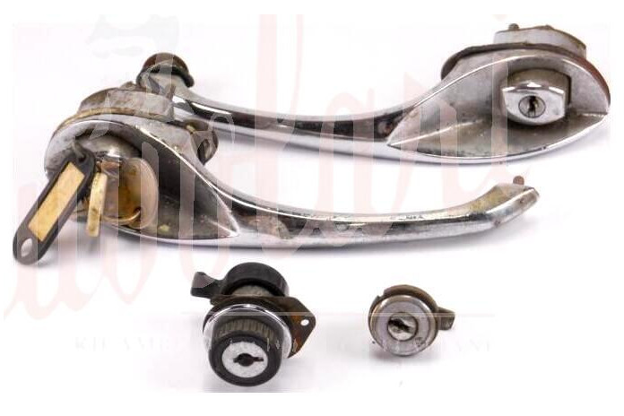 COPPIA ANTERIORE + BAULE