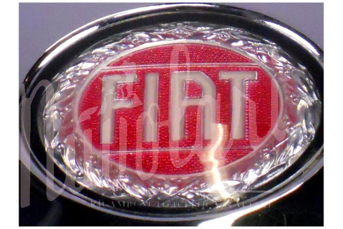 COPPA RUOTA CROMATA LOGO PLASTICA