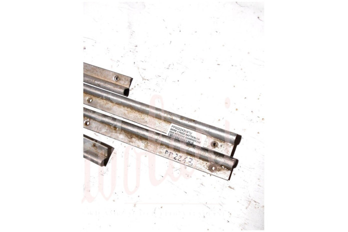 SERIE 4 PEZZI BATTICALCAGNO RITEGNO GUARNIZIONE ANT POST