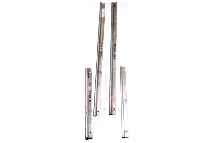 SERIE 4 PEZZI BATTICALCAGNO RITEGNO GUARNIZIONE ANT POST