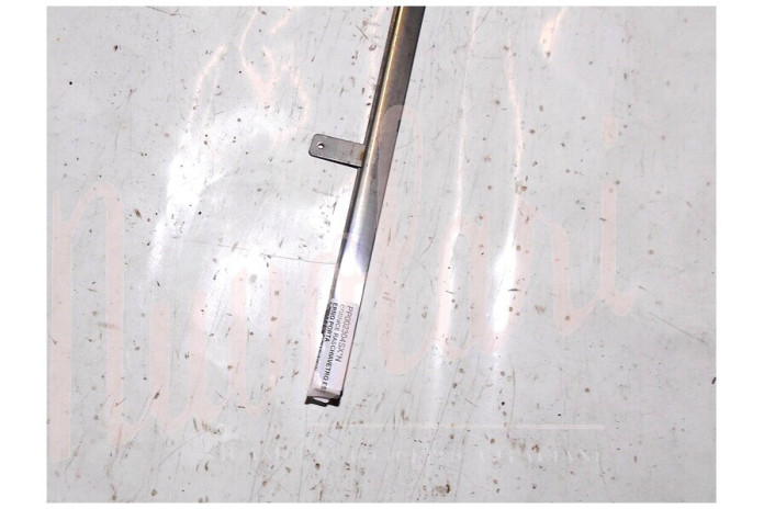 CORNICE RASCHIAVETRO ESTERNO PORTA