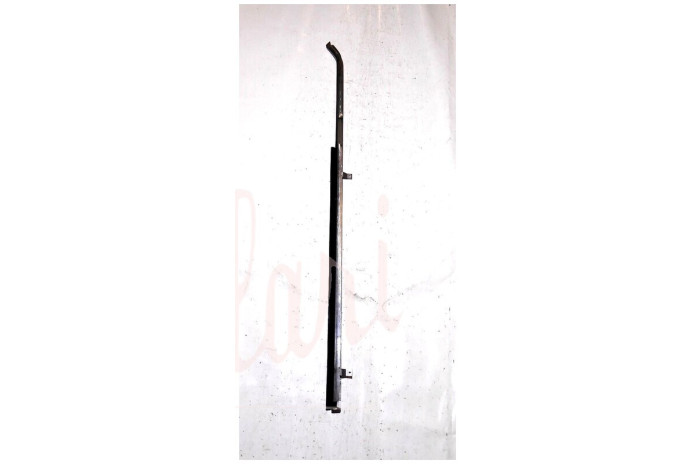 CORNICE RASCHIAVETRO INTERNO PORTA (COMPLETA)