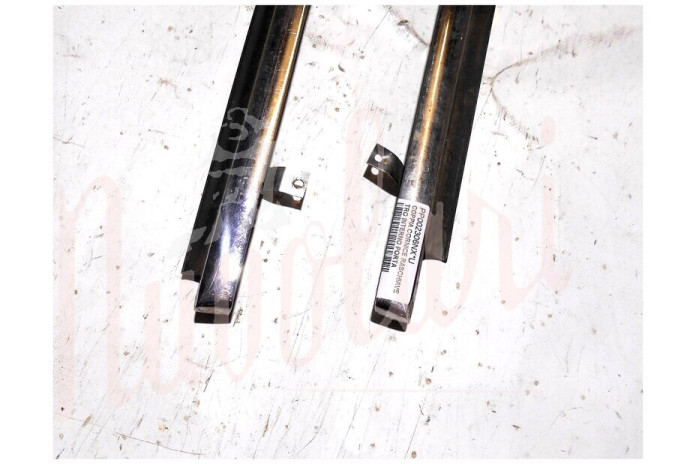 COPPIA CORNICE RASCHIAVETRO INTERNO PORTA (COMPLETA)