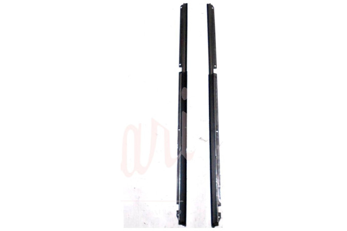 COPPIA CORNICE RASCHIAVETRO INTERNO PORTA ANTERIORE (COMPLETA)