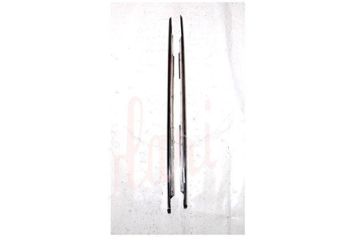 COPPIA CORNICE RASCHIAVETRO ESTERNO PORTA ANTERIORE