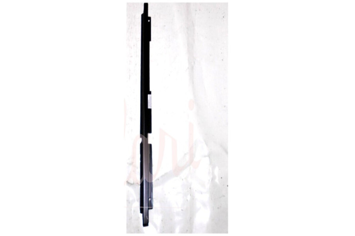 CORNICE RASCHIAVETRO ESTERNO PORTA POSTERIORE (COMPLETA)