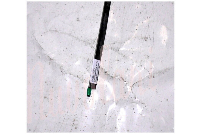 CORNICE RASCHIAVETRO INTERNO PORTA POSTERIORE