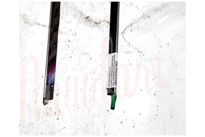 COPPIA CORNICE RASCHIAVETRO ESTERNO PORTA ANTERIORE