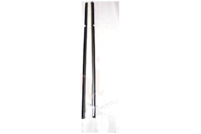 COPPIA CORNICE RASCHIAVETRO ESTERNO PORTA (COMPLETO CROMATA)