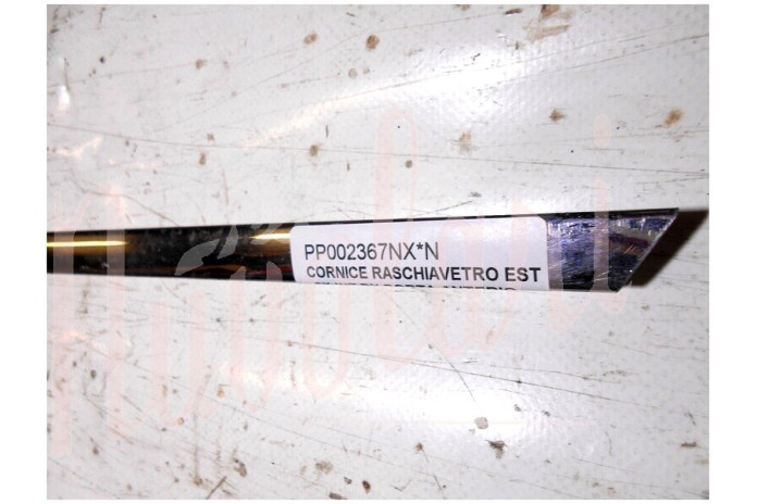 CORNICE RASCHIAVETRO EST SX-INT DX PORTA ANTERIORE