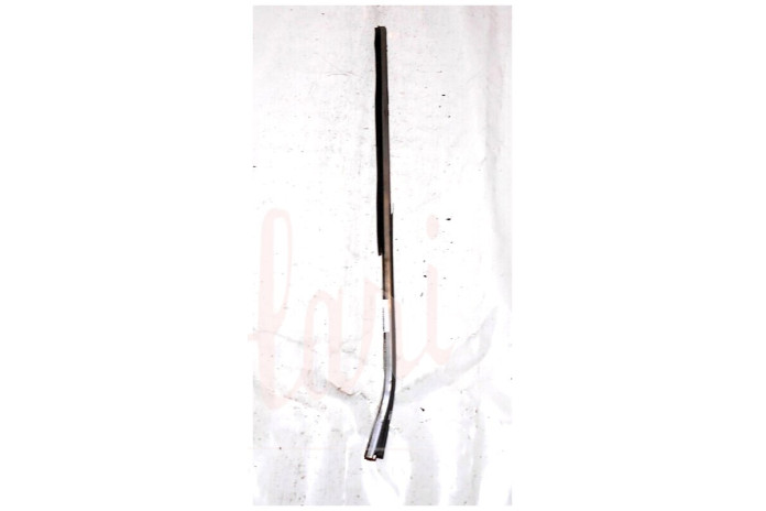 CORNICE RASCHIAVETRO ESTERNO PORTA POSTERIORE (COMPLETA)