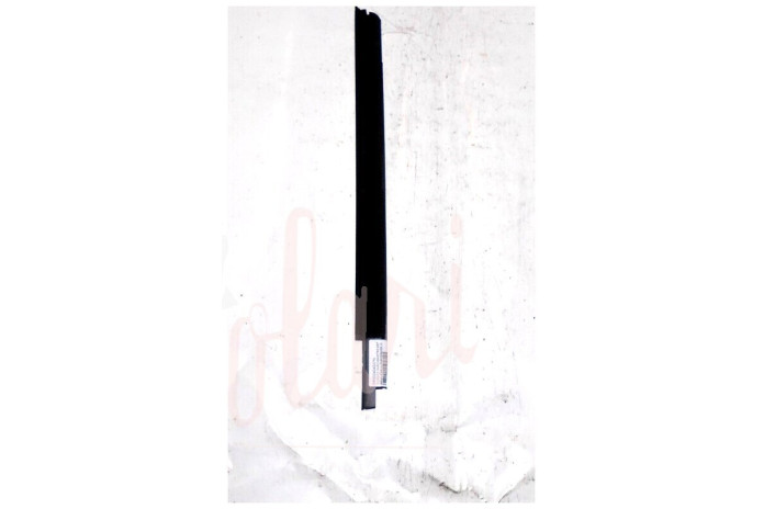 CORNICE RASCHIAVETRO EST PORTA POST (COMPLETA PLASTICA Cm 52.5)
