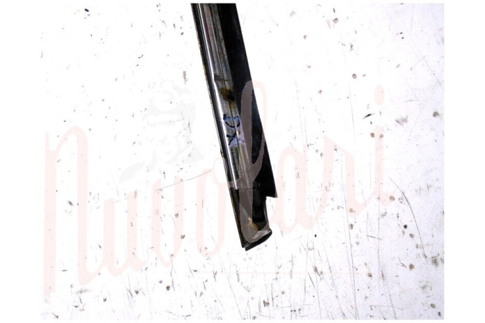 CORNICE RASCHIAVETRO ESTERNO PORTA (COMPLETA)