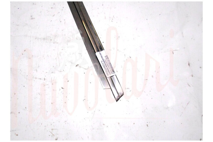 CORNICE RASCHIAVETRO ESTERNO PORTA (COMPLETA)