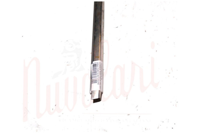 CORNICE RASCHIAVETRO ESTERNO PORTA ANTERIORE