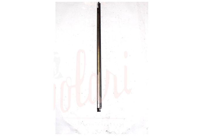 CORNICE RASCHIAVETRO ESTERNO PORTA ANTERIORE