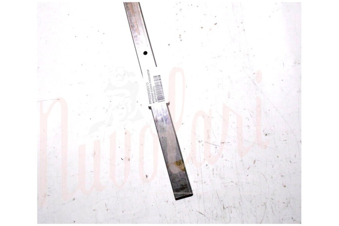 RITEGNO GOMMA MADANATURA SOTTOPORTA