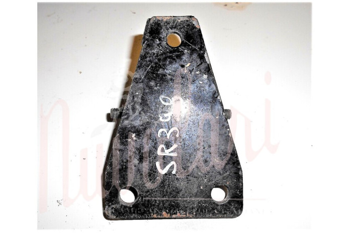 STAFFA SUPPORTO BALESTRA (TIPO BASSA COMPLETA DI SILENTBLOCK)