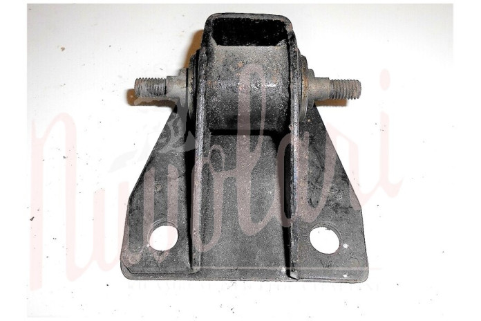 STAFFA SUPPORTO BALESTRA (TIPO BASSA COMPLETA DI SILENTBLOCK)