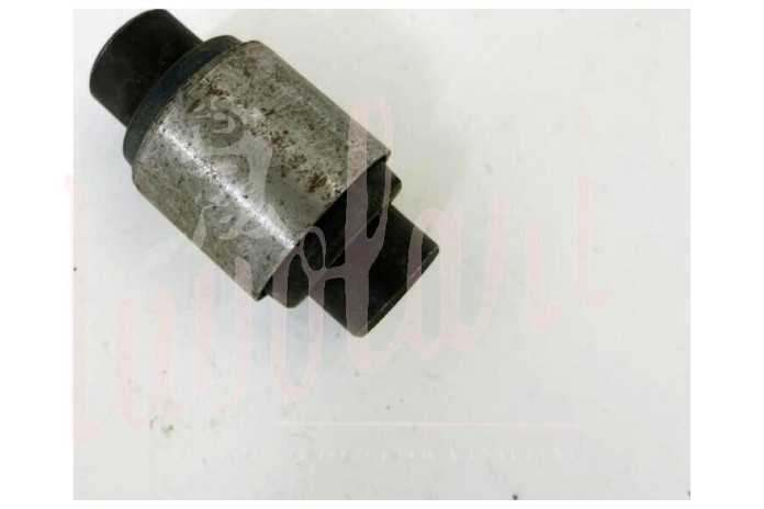 SILENTBLOCK ATTACCO SUPPORTO AMM SOSP ANT POST