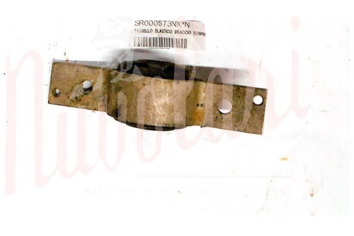 SILENTBLOCK CON SUPPORTO TRAPEZIO SOSPENSIONE ANTERIORE