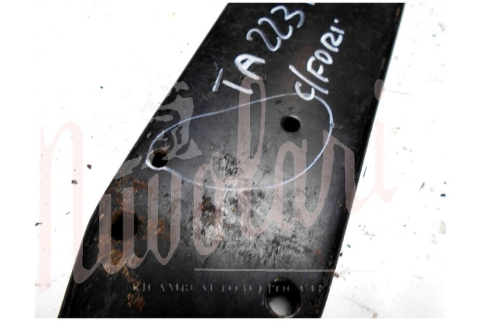 TRAVERSA CENTRALE (CON FORI SOTTO)