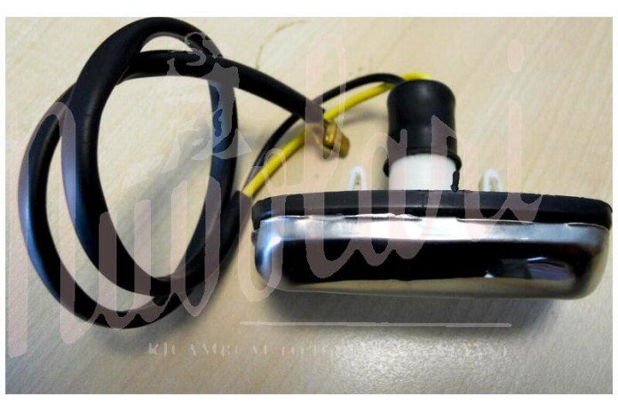 FANALINO TARGA CARELLO