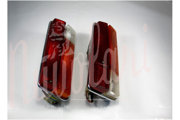 COPPIA FANALI POSTERIORI ALTISSIMO