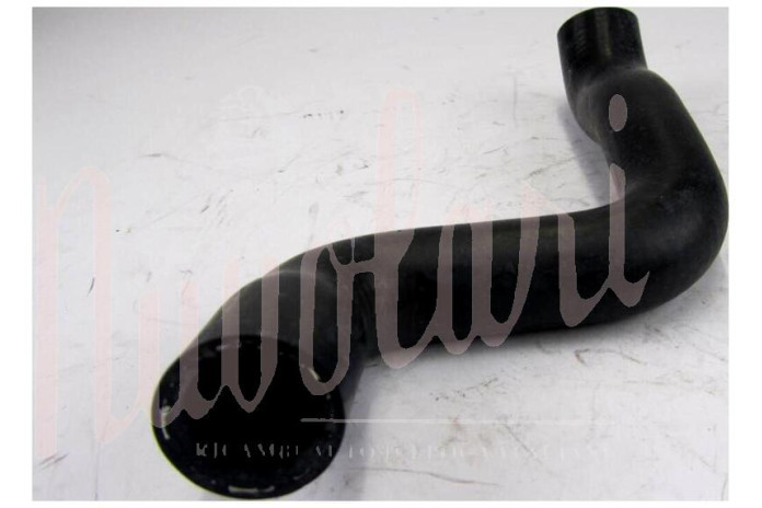 MANICOTTO COLLEGAMENTO DAL COLETTORE ALLA POMPA ACQUA